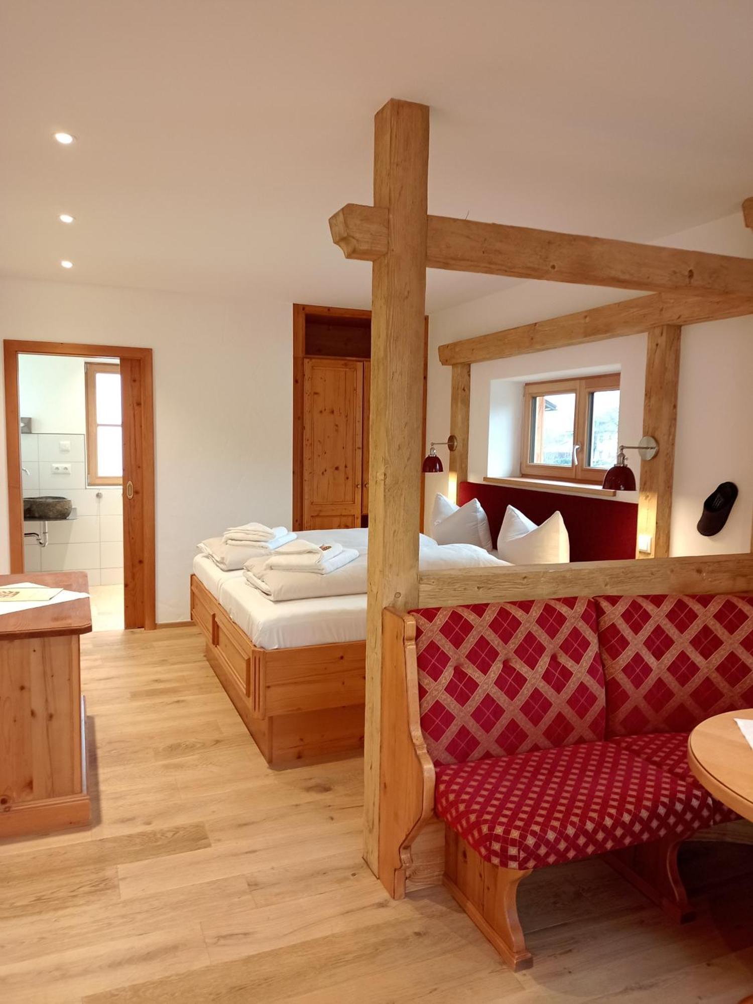 Deluxe Double Room Annex